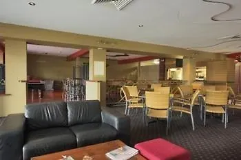 Hotel Mackay 3*,